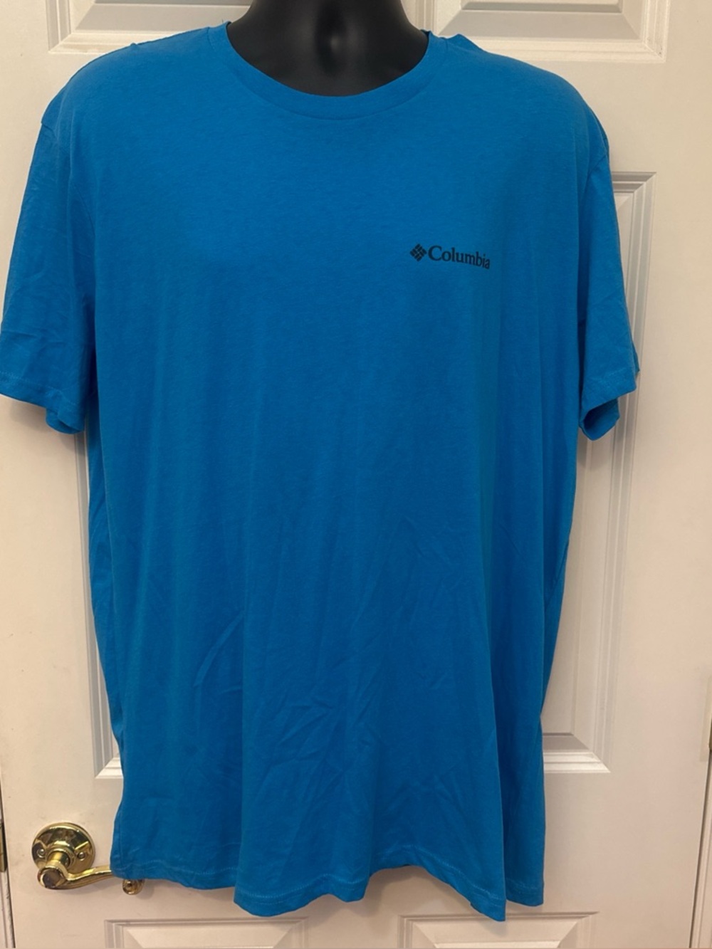 Columbia Men's Short-Sleeve Graphic Tee  - Blue.  Brand new with tags. Size: XL